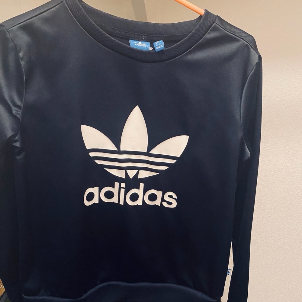 Adidas (silky feeling )sweatshirt